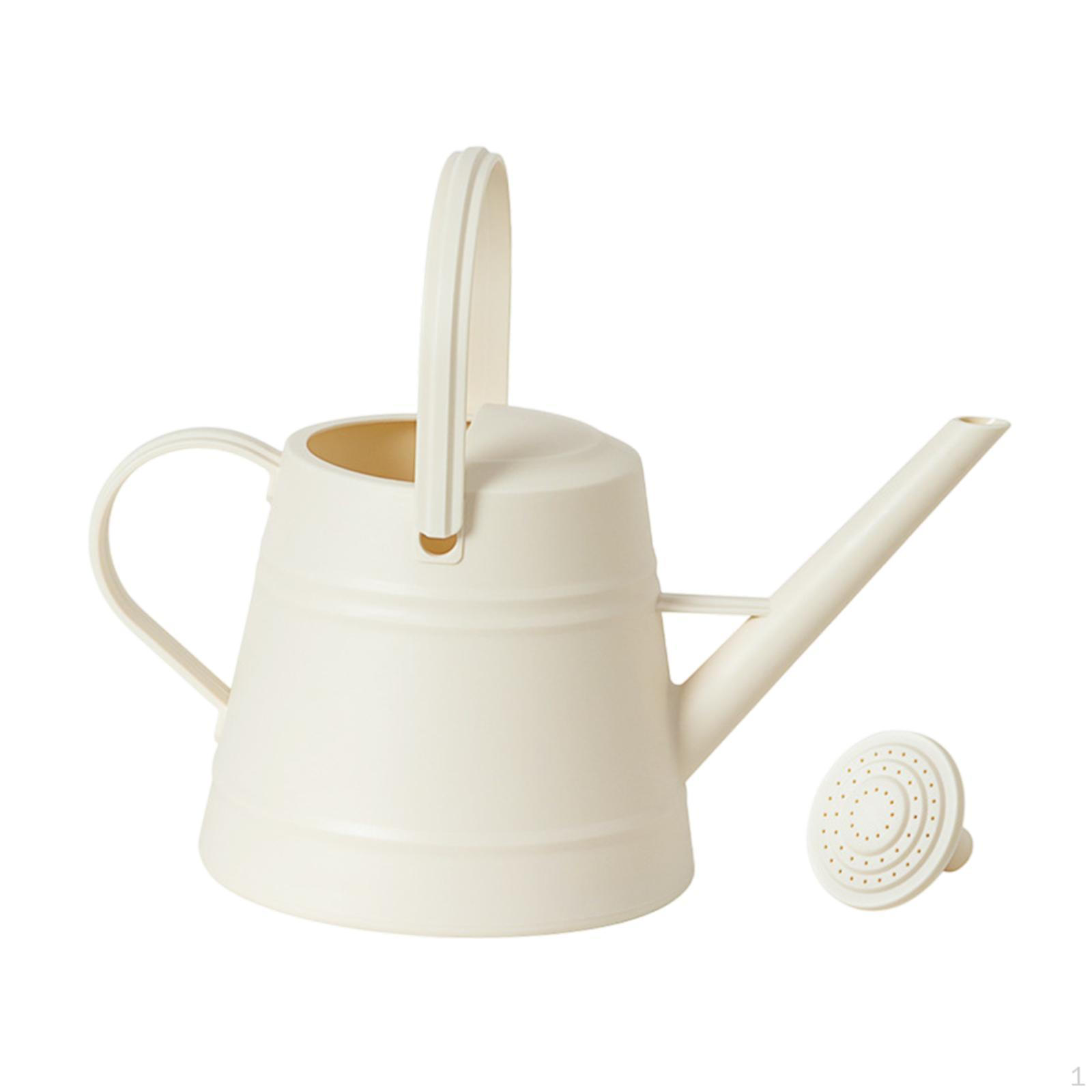 

Длинный носик для полива цветов Увеличенный порт для впрыска Садовый инструмент Растение бежевый