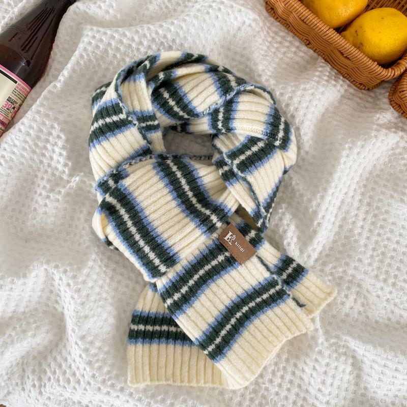 Black and white plaid wool short small scarf women's winter warm versatile striped plaid knitted couple scarf