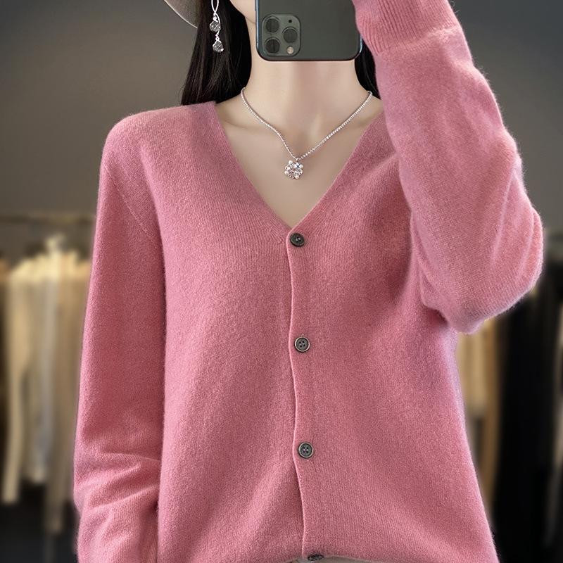 New V-neck Coat for Women In Autumn and Winter, Loose Knitted Sweater