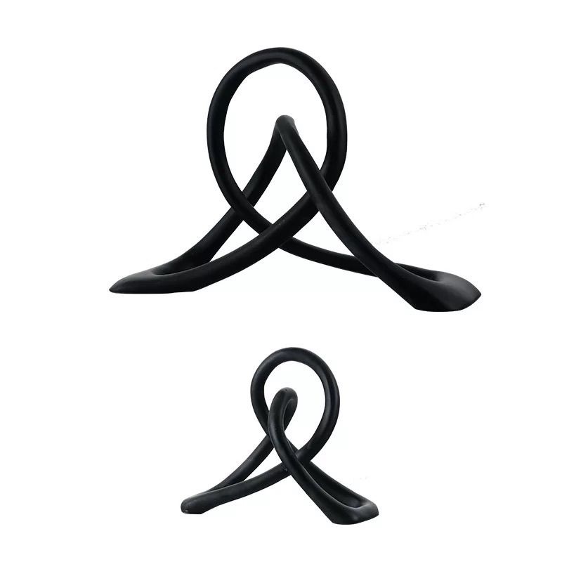 Modern Black White Twisted Resin Decoration Items Home Livingroom Table Sculpture Ornaments Study Office Desk Statue Accessories
