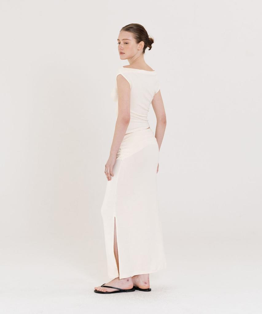 Ingi Active Drape Slit Skirt Cream Beige