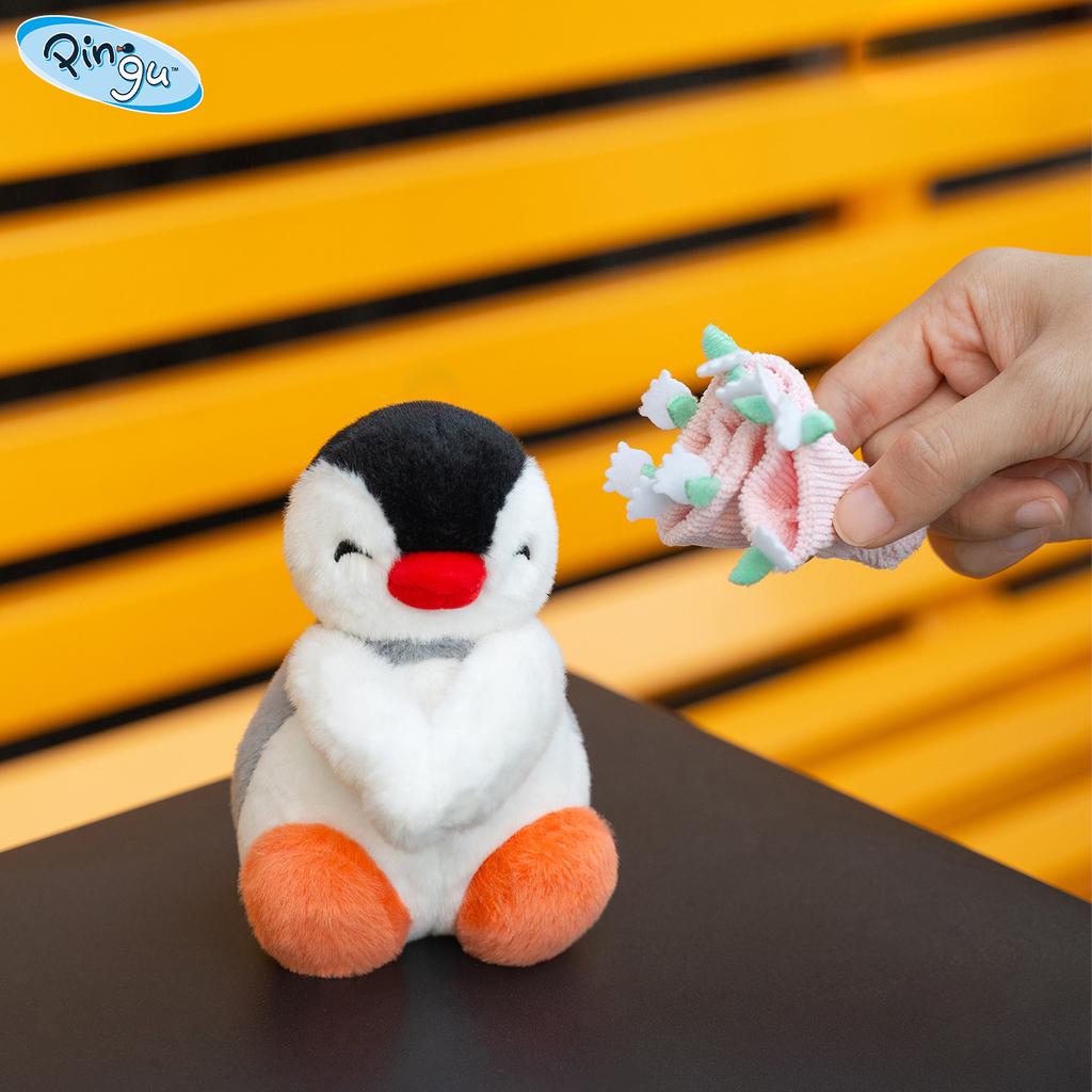 Pingu Family Pingu Pinga Floral Hat Bouquet Plush Set Original Collectible Stuffed Doll Gift Home Decoration 12cm