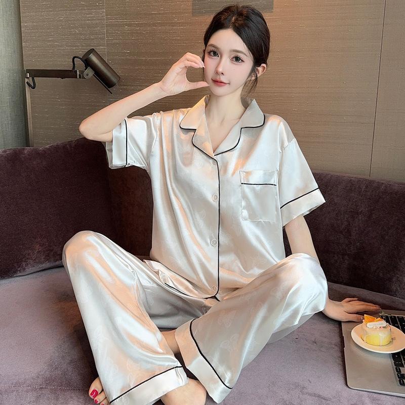 Sweet And Cool Girl Ice Silk Pajamas Women'S Summer Short-Sleeved Trousers Casual Lazy Style Loungewear Can Be Worn Outside