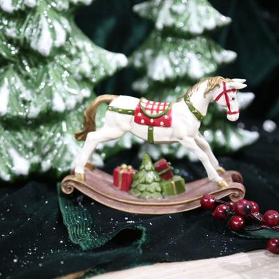 Durable Handmade Christmas Rocking Horse Cartoon Painting Resin Horse Statue Cute Horse Figurine Party Supplies