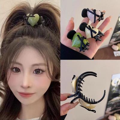 Large Jelly Love Heart Hair Clip for Women Korean Sweet Versatile High-end Ponytail Claw Clip Girl Hair Accessories