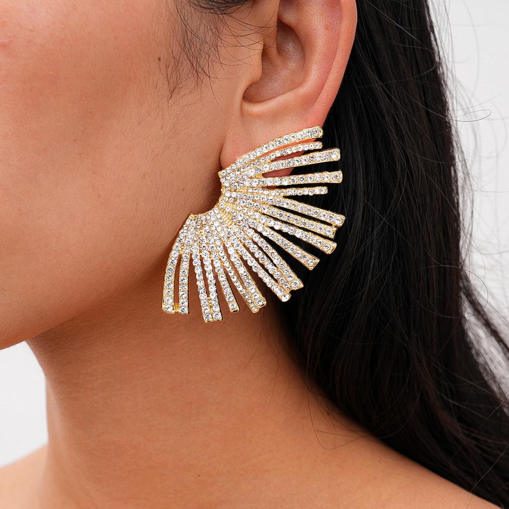 European and American light luxury style diamond-encrusted geometric fan-shaped silver needle personalized unique earrings niche earrings