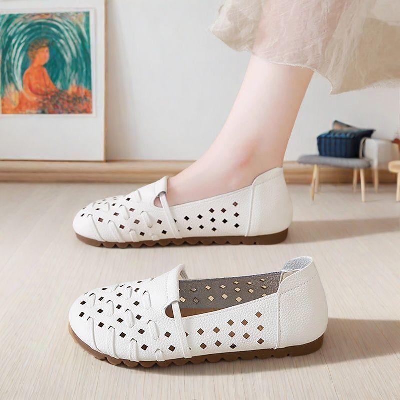 2025 summer new hollow beef tendon non-slip soft sole one pedal casual breathable mother shoes flat hole shoes women