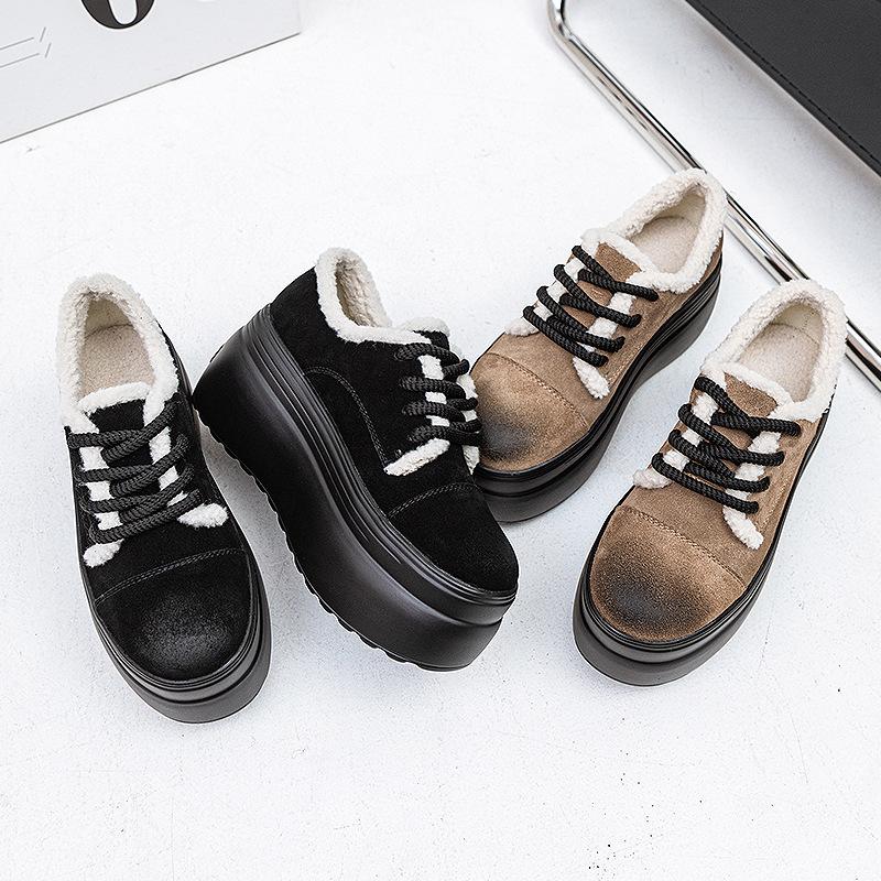Winter Plush Thick-soled Muffin Shoes 2025 New Women's Cotton Shoes Polished Lace-up Versatile Fluffy Shoes Retro Trend