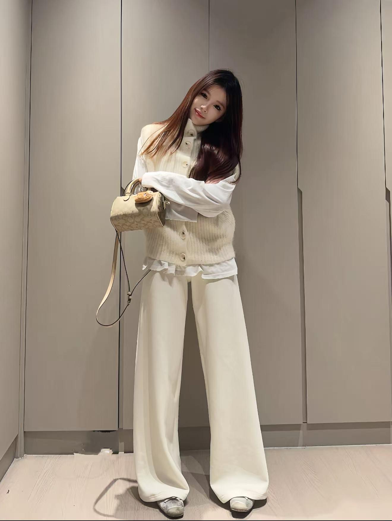 

Women s Velvet Elastic Waist Slimming Straight-Leg Pants for Autumn & Winter Small