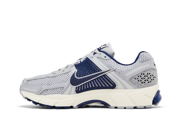 Nike Zoom Vomero 5 Yankees