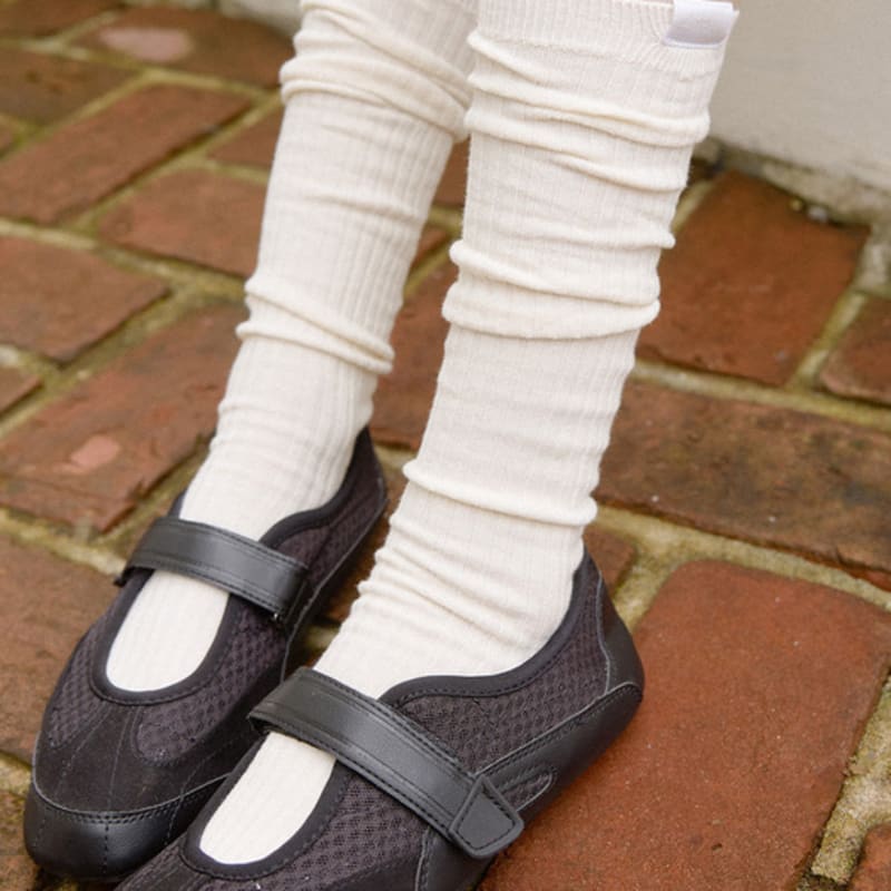 

ПИСЬМО С ЛУНЫ Письма Мягкие гольфы до колена (4 цвета) gray