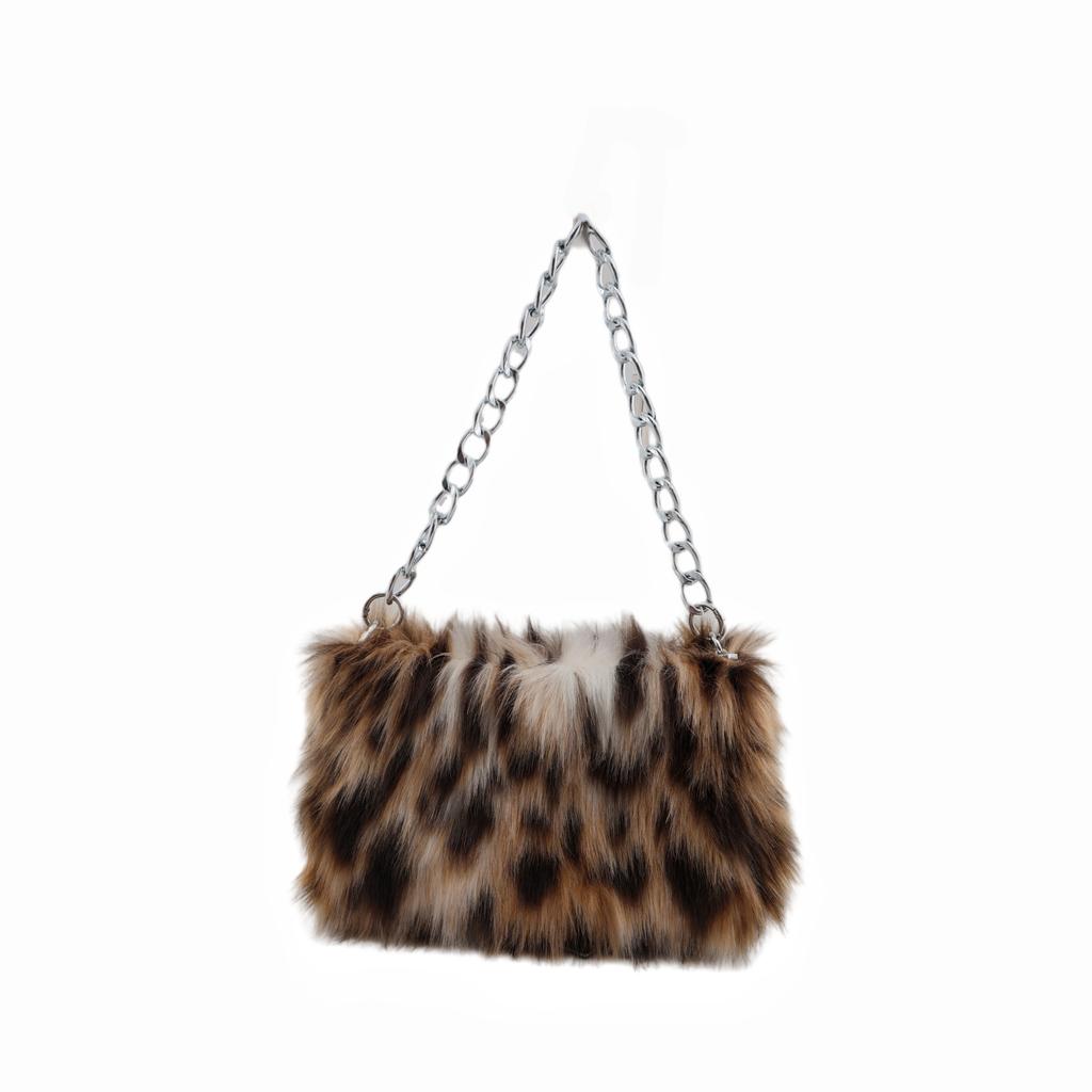 New Faux Fur Underarm Shoulder Bag Chain Strap Leopard Print Baguette Evening Clutch Bag for Women Fashion Trendy Soft Comfortable Multi-Occasion