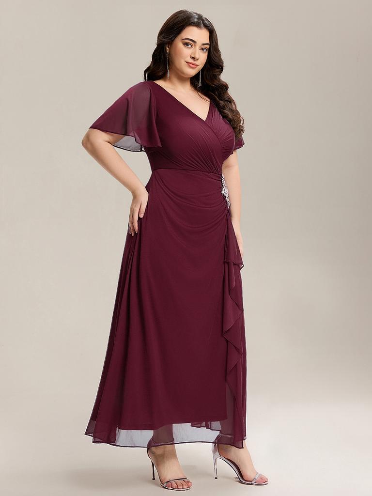 Ever-Pretty Women's Plus Size Formal Dress Short Sleeve Ruffled Deep-V Neck Chiffon Slit Mother of the Bride Dress with Rhinestone-Embellished