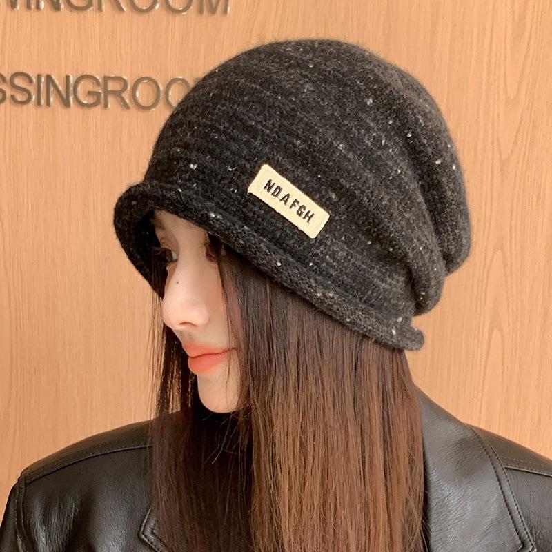 Autumn and winter pile hats women's big head circumference shows the face small headgear versatile warm ear protection knitted hat