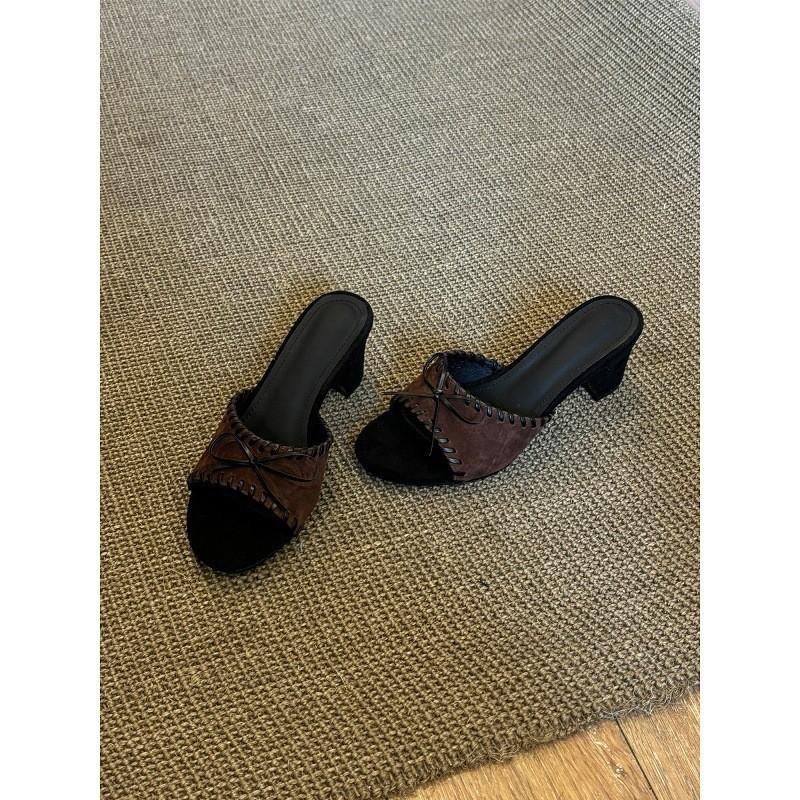 Retro bow high-heeled woven one-word cool slippers open-toed thick-heeled French temperament slippers outer wear