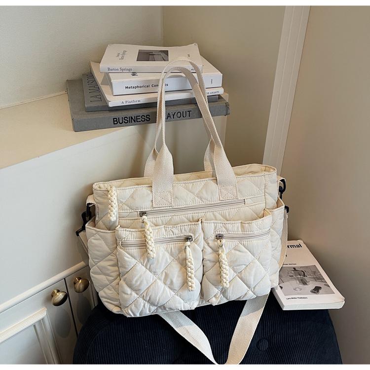 

Women s Shoulder Bag, Large-Capacity Casual Multifunctional Commuter Handbag, Versatile Diamond Quilted Design Crossbody Bag