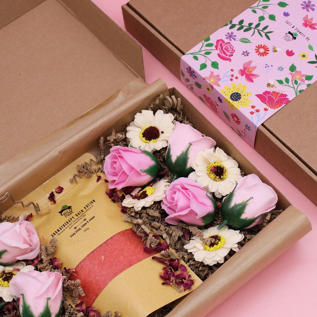 Bath Salt and 16 Soap Flowers Set, Passion
