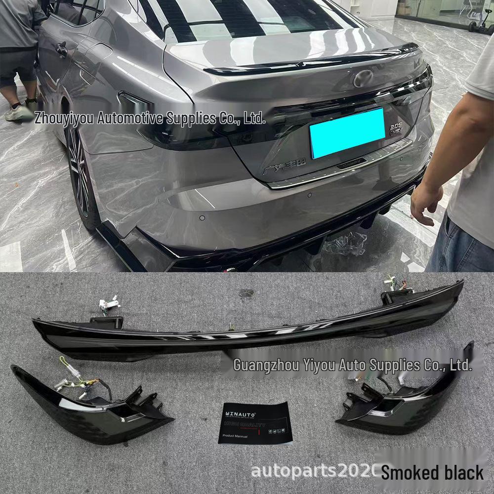 2025 Camry Taillight Assembly - New Style Through-Type Integrated Design