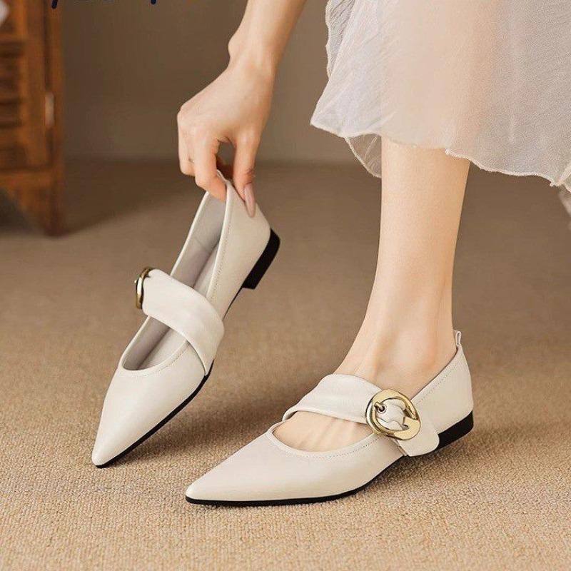 Fashion Women's Spring New Simple Solid Color Low-top Shoes 2025 Outdoor Walking Comfortable Shallow Slip-On Womens Flat Shoes Plus Size