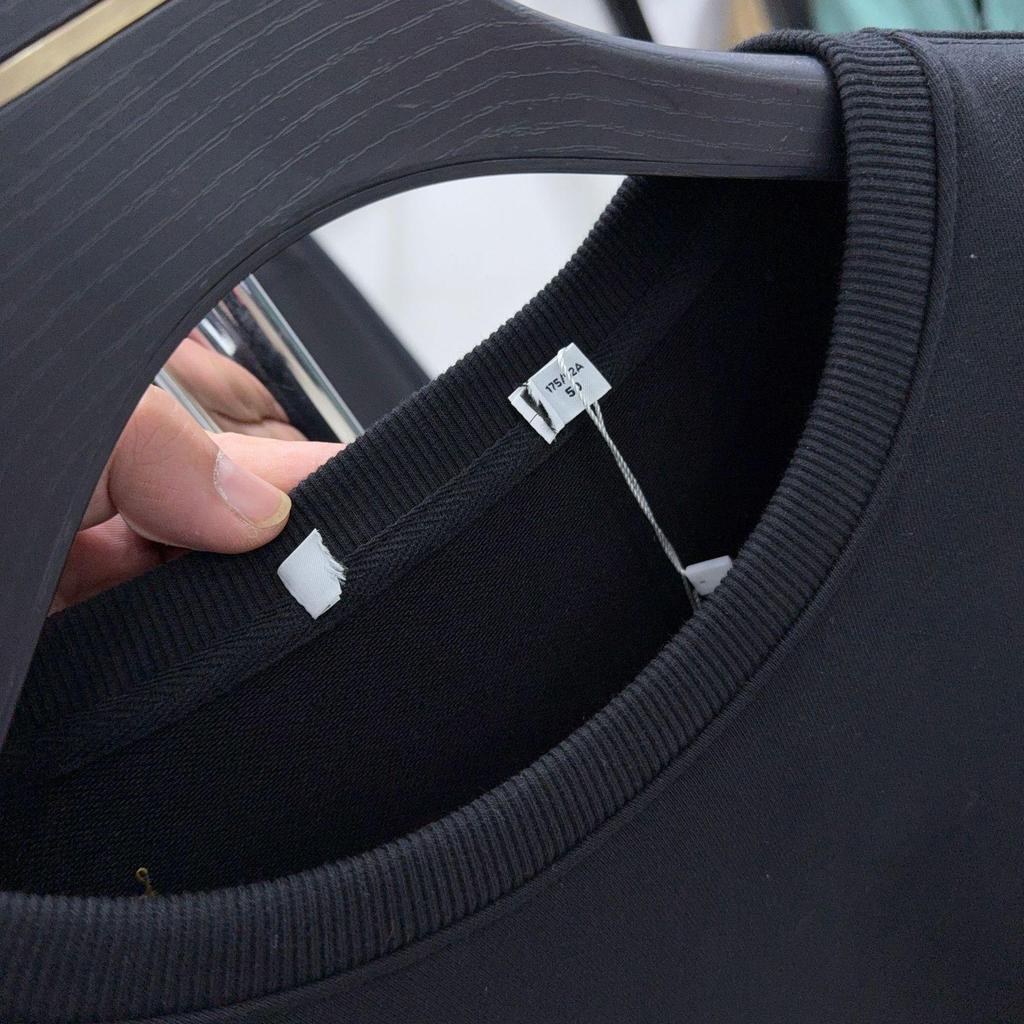 H Brand Men's Black Round Neck Pullover Hoodie – Casual, Long Sleeve, Versatile Base Layer (Model 3Y097)