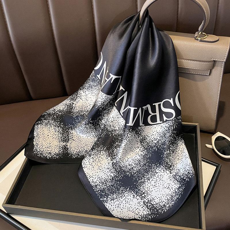 Square Scarf 100% Natural Silk  Women Hairband Foulard High Quality Bandana Scarfves Female Neckerchief Headkerchief Shawl Wrap