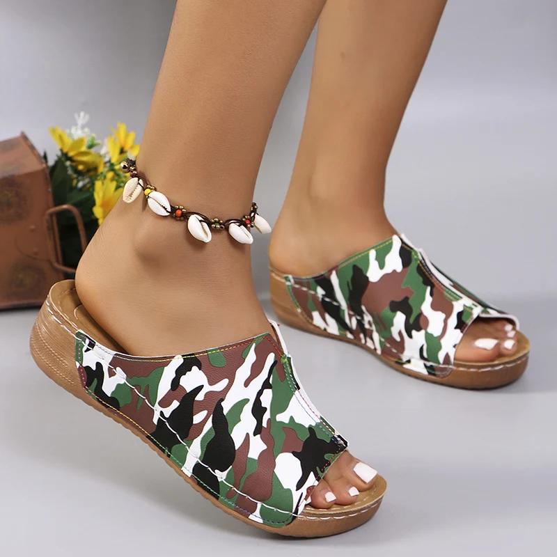 Fashion Fashion Camouflage Platform Slippers for Women Summer 2025 Comfortable Wedge Sandals Woman Lightweight Non Slip Beach Slides 43