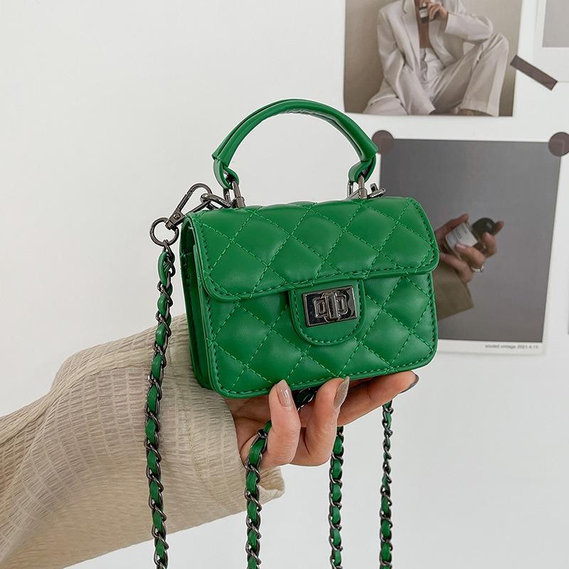 IELGY Women's Fashion Diamond Chain Messenger Bag, Mini Candy Color Change Red Envelope.