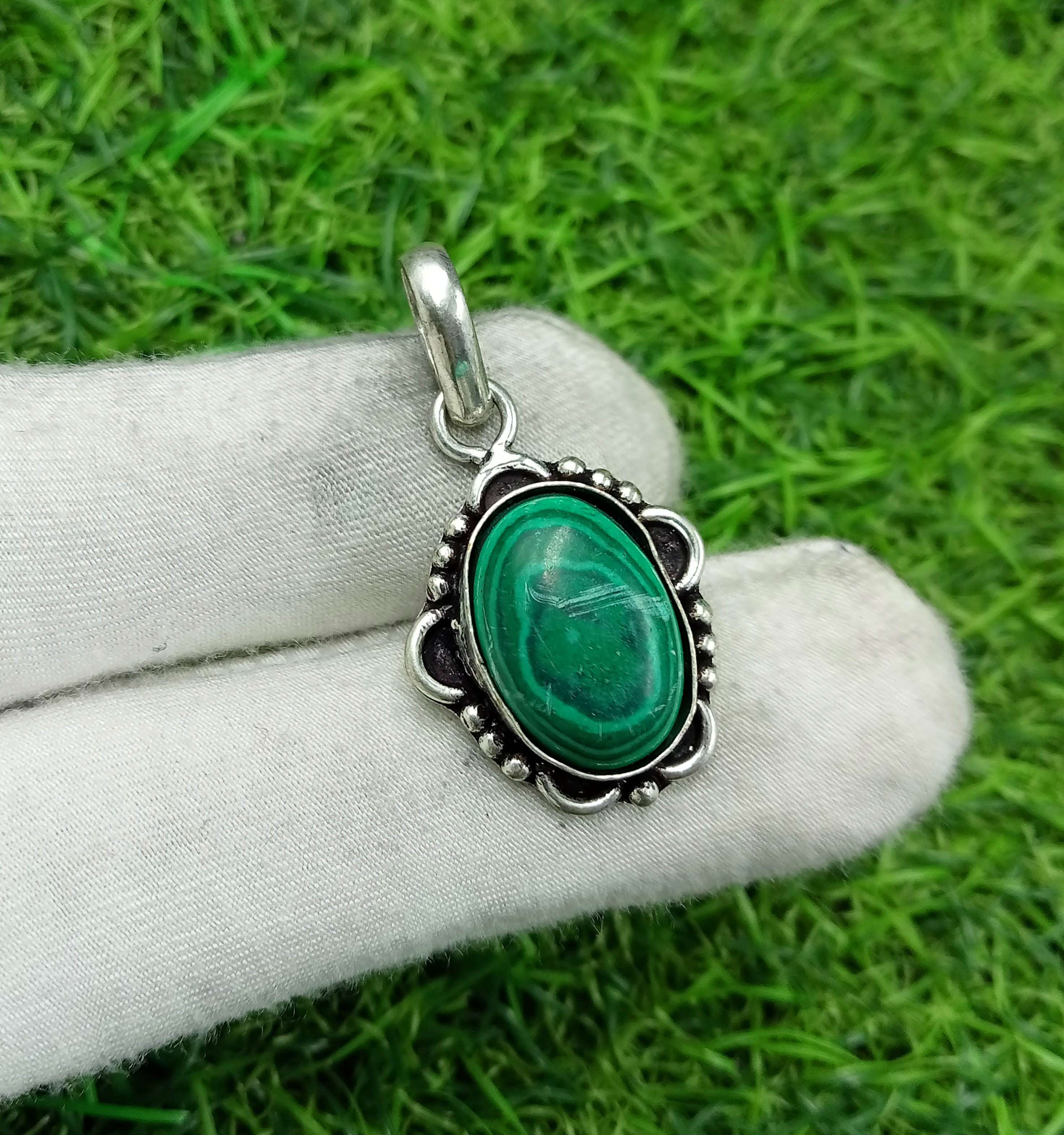 

Кулон с малахитовым камнем 925 пробы с серебряным покрытием DEP-89