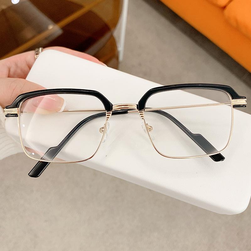 Square Reading Glasses Men Women Anti Blue Light Metal Frame Presbyopic Glasses Antifatigue Computer Eyewear +1.5 +2.0 +2.5 +3.0