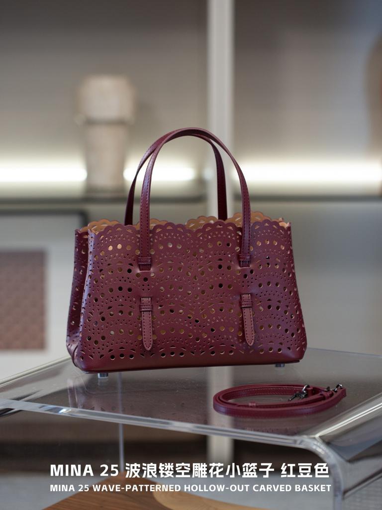 Armrest 25 New High-Grade Small Tote Bag Fashion Hollow Out Floral Cow Leather Linen Thread Real Leather Womens Bag