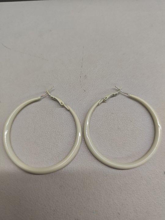 Весенне-летние новые серьги модные нишевые серьги-кольца женские преувеличенные серьги