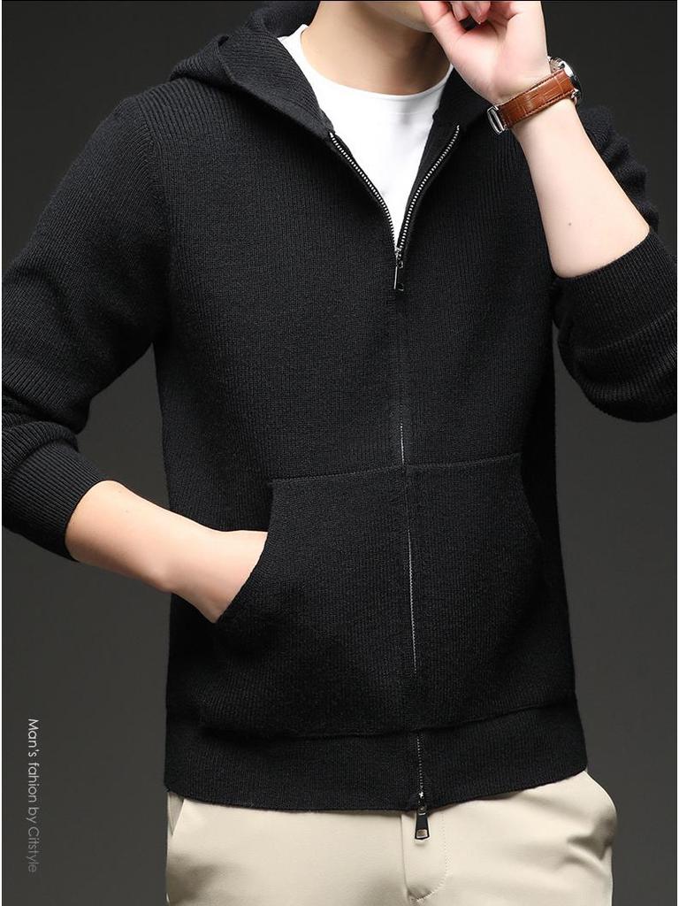 Men's Hooded Knit Cardigan: Korean Style Fashionable Sweater for Autumn/Winter – Trendy, Warm, Casual Outerwear for Middle-aged and Young Men.