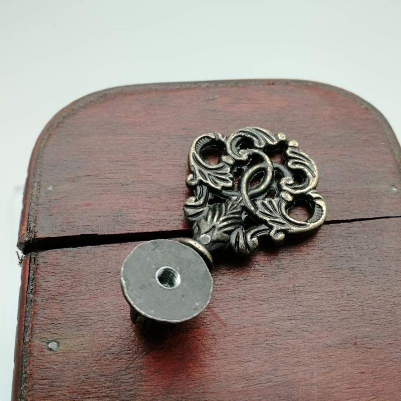 2Pcs Furniture Knobs and Pulls for Cabinets Door Antique Bronze Cabinet Wardrobe Drawer Closet Pull Handle for Wooden Box