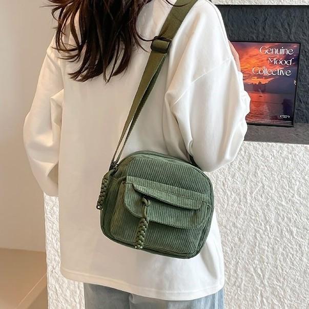 Women Corduroy Crossbody Bag Vintage Shoulder Bag Casual Mini Messenger Bag Lightweight Travel Handbag with Front Pocket Adjustable Strap