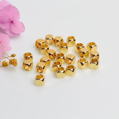 Perles Écarteurs Carrées à Coins Arrondis Couleur Préservée Remplies d'Or 18K pour Bracelets DIY