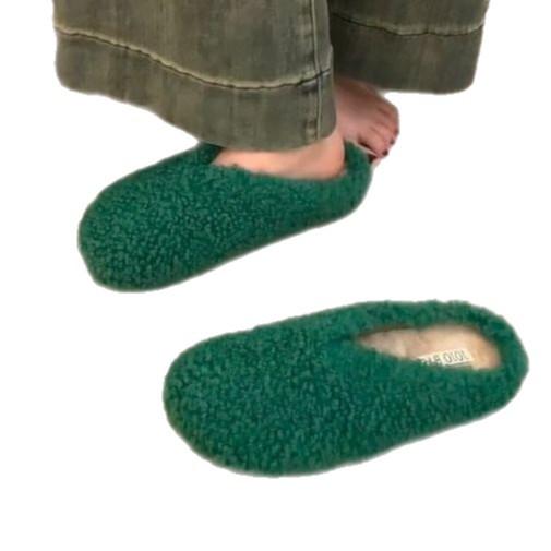 Niche Mao Mao shoes, women wear thick-soled warm cotton tows, soft soles are beyond foreign gas, and one pedal Baotou tows