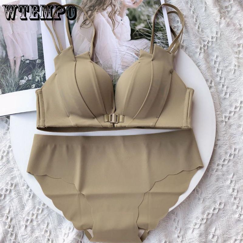 Женский бюстгальтер — фото 13