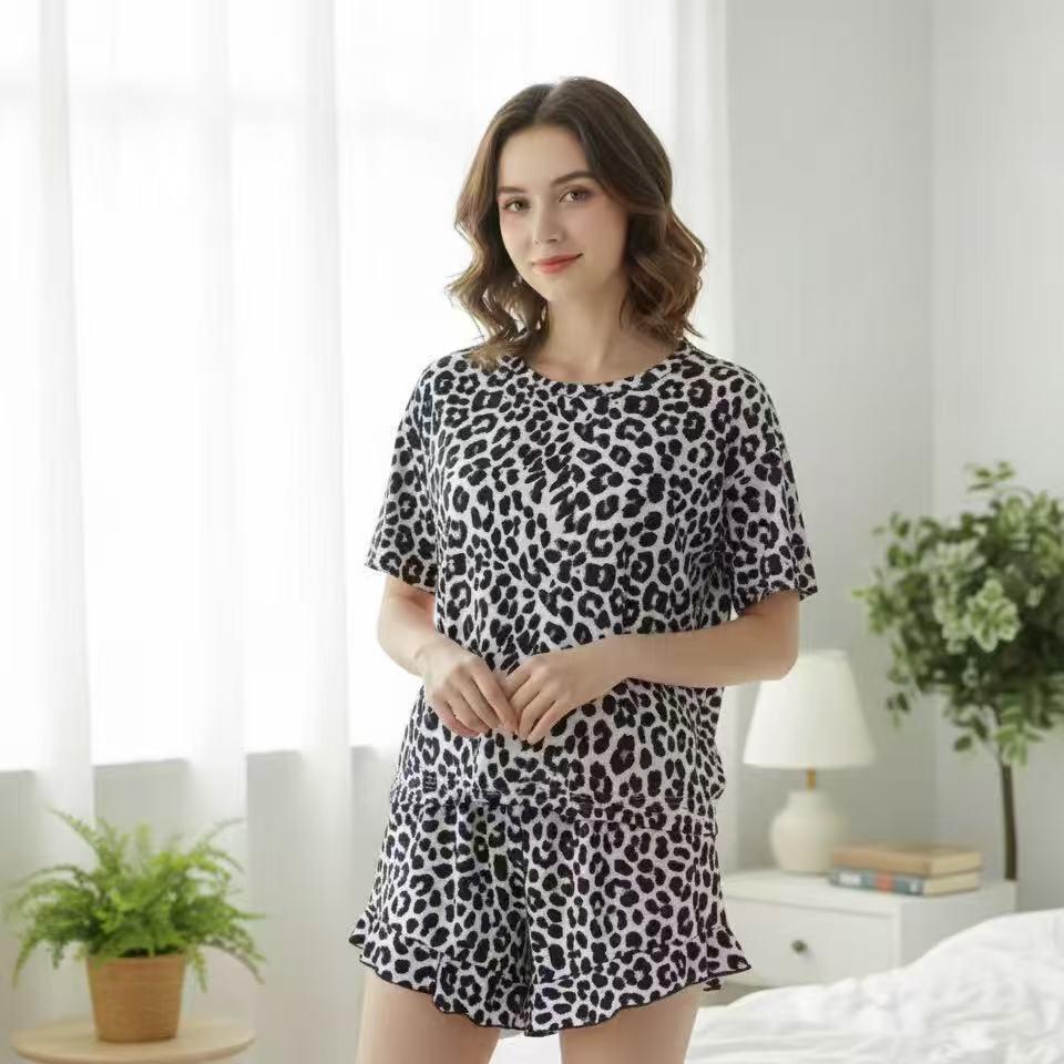 

Повседневный женский пижамный комплект с рюшами и короткими рукавами – Удобный комплект из двух предметов: шорты и топ для домашней одежды Small