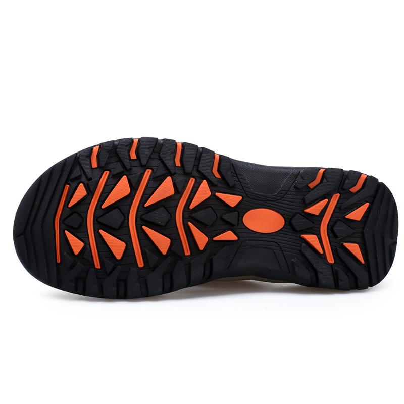 New Summer Men's Breathable Slippers Luxury Men Beach Sandals Classics Genuine Leather Male Slippers Outdoor Men's Flip Flops