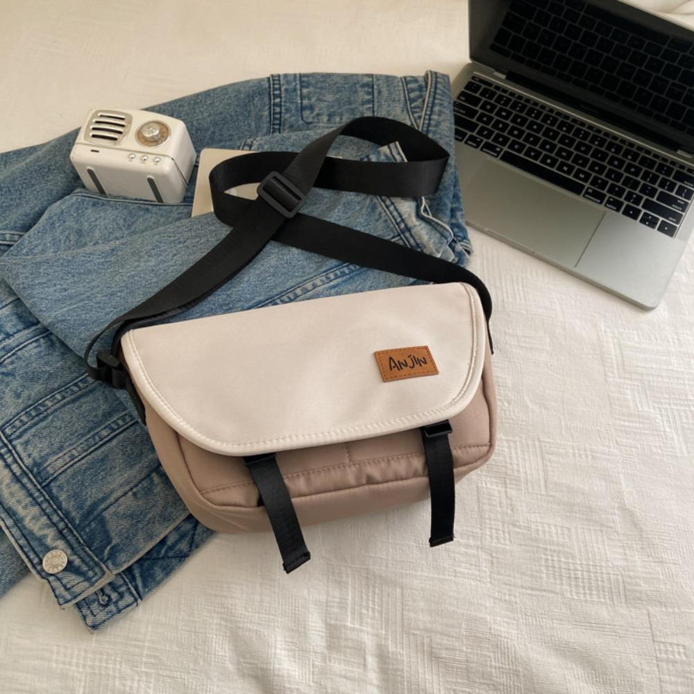 Large Capacity Women Shoulder Bag Korean Style Mailman Bag Casual Nylon Messenger Bag  Outdoor