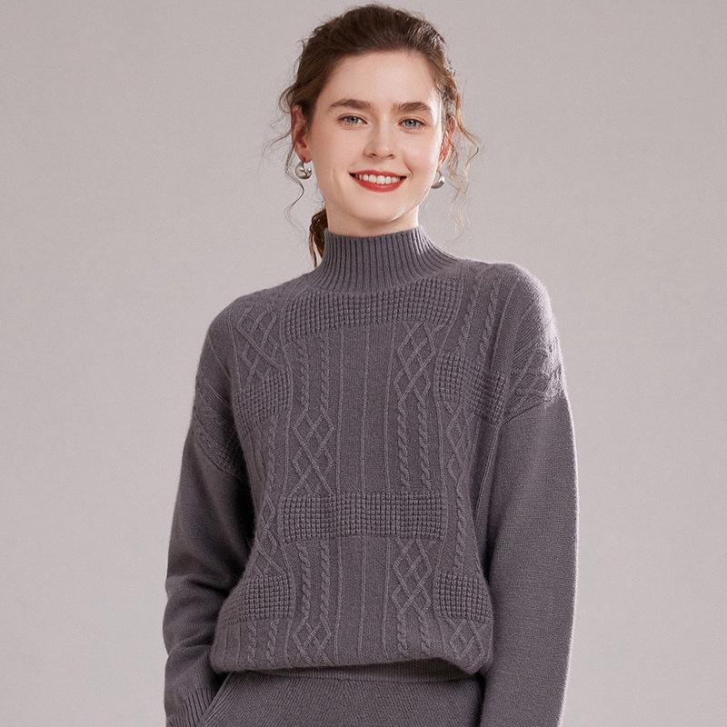 Cozy Cashmere Women's Sweater - Half-High Collar, Thick Knit for Autumn/Winter