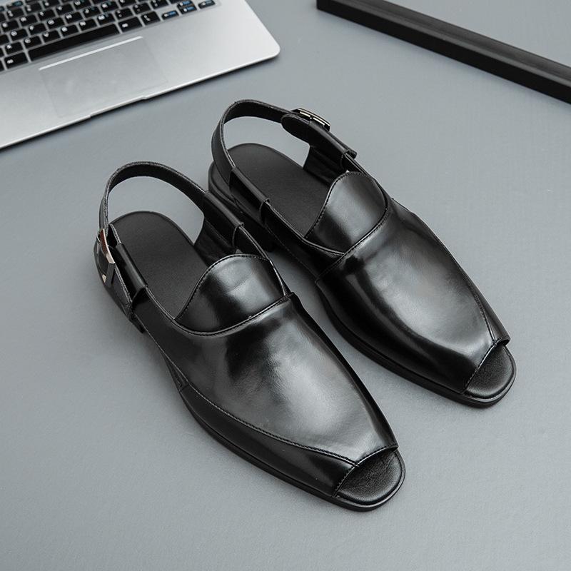 Men's Sandals 46 Large Size Summer New Breathable Leather Shoes Fashion British Style Glossy Leather Sandals Can Be