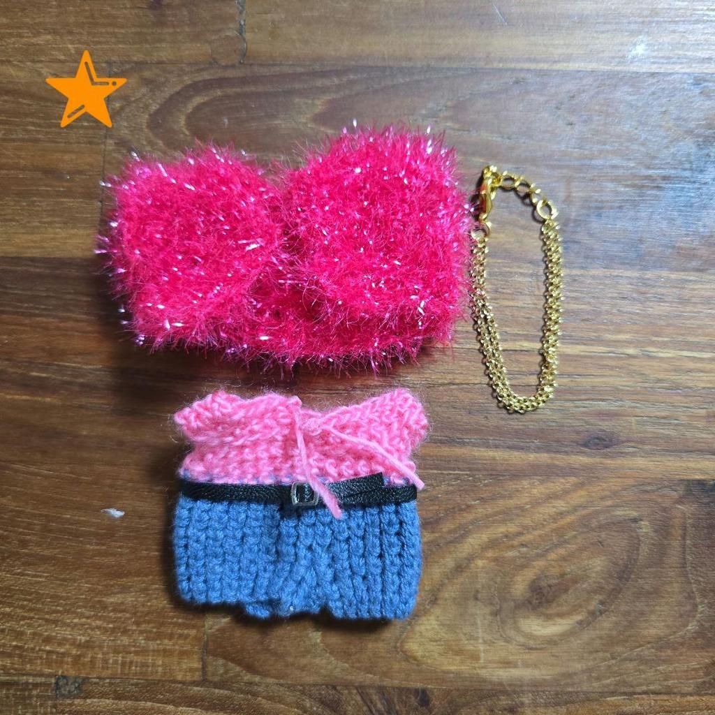 [USED] Ian's requested item: SKZOO Pogari 10cm Plush Clothes by Doit