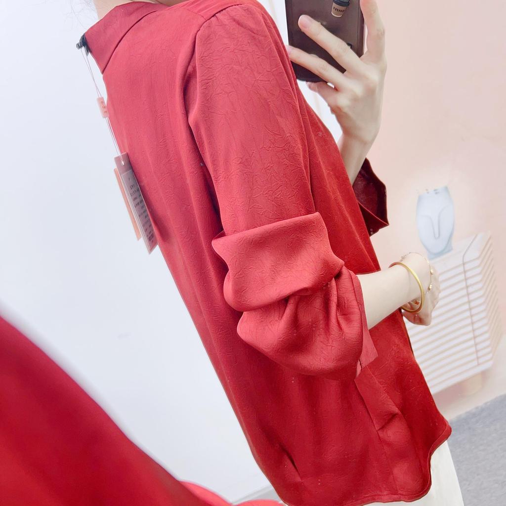 Spring 2026 Versatile Solid Color Long-Sleeve Pullover Top