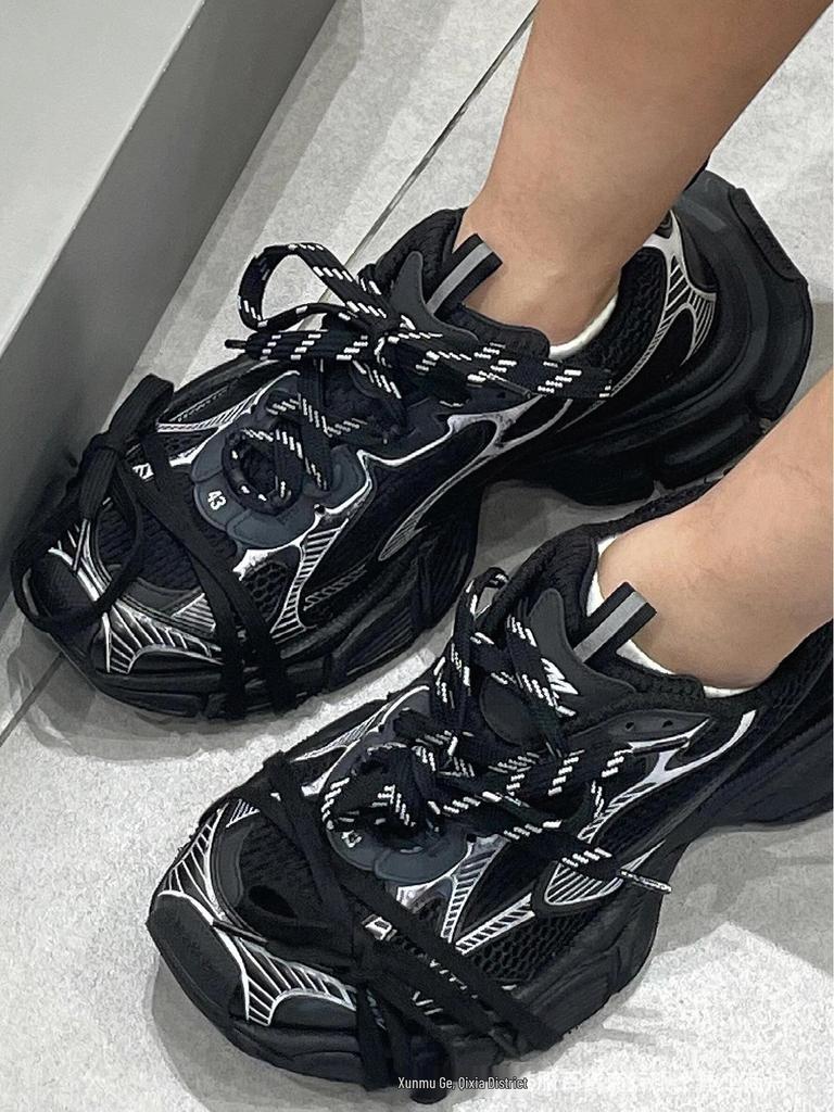 Men's Black Distressed Style 3XL Thick-Soled Casual Sports Dad Shoes with Height Boost