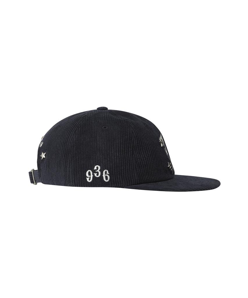 Lujeoseukeulleob Corduroy L Logo Studded Cap Navy