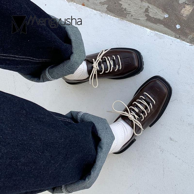 Модные туфли-оксфорды на шнуровке для женщин — фото 5