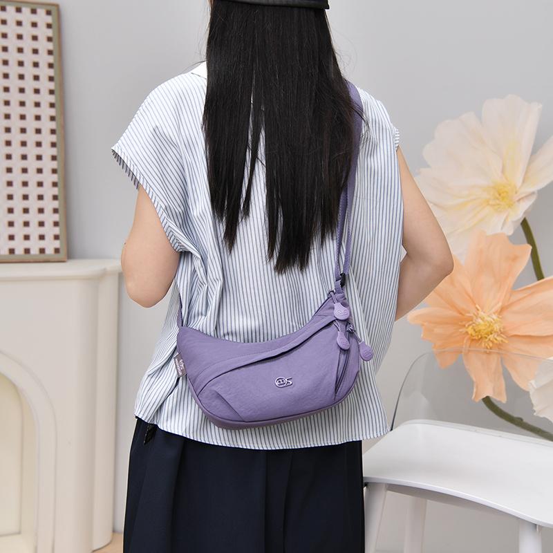 Korean Style Large Capacity Versatile Dumpling Bag Single Shoulder Crossbody Handbag Cute School Bag Simple Urban Style