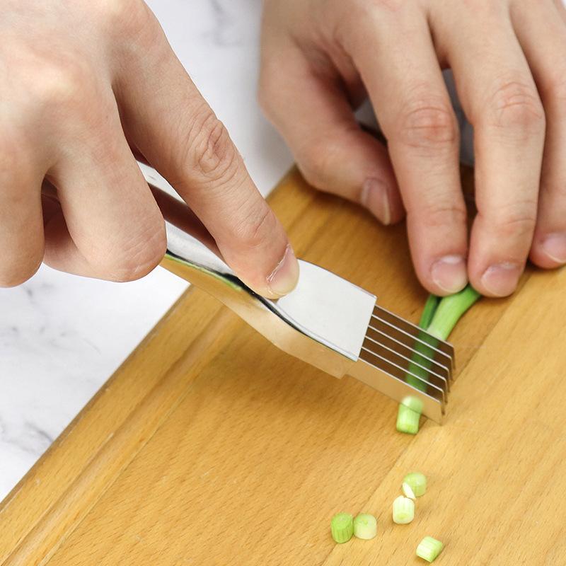 

Новый брендовый измельчитель лука, чеснокодавилка, нож для резки, терка для перца, чили, измельчитель овощей, кухонные принадлежности