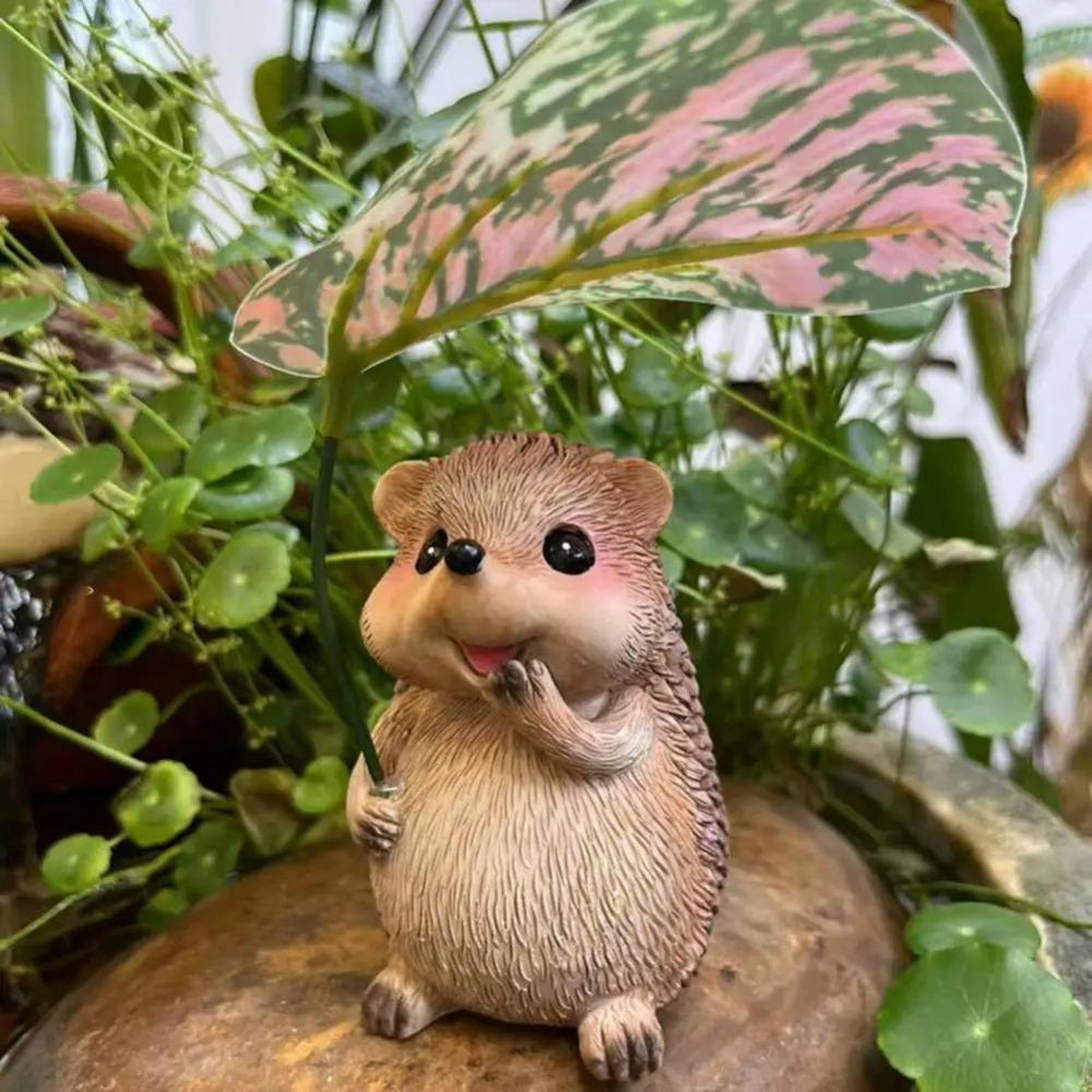 Resin Garden Hedgehog Statue Cute Small Hedgehog Sculpture Patio Decor